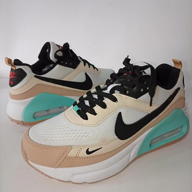 Nike Air Max Excee , 25 cm 1