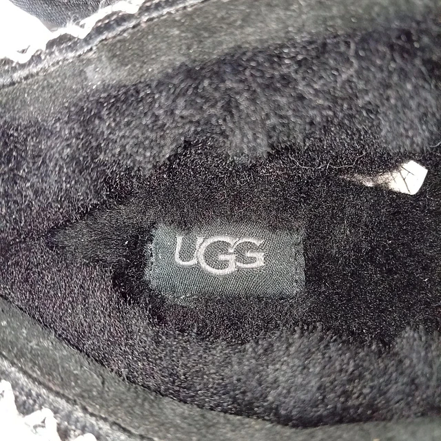 UGG Tasman , 38 3