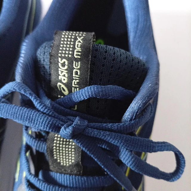 Asics Gel Nimbus 26 , 27,5 cm 4