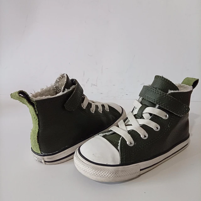 Converse , 26 1