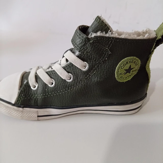 Converse , 26 4