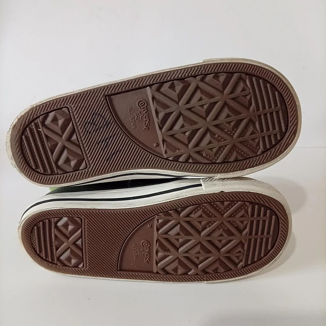 Converse , 26 8