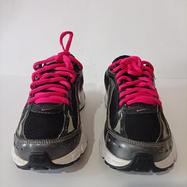 Nike , Incinerate , 36,5 3
