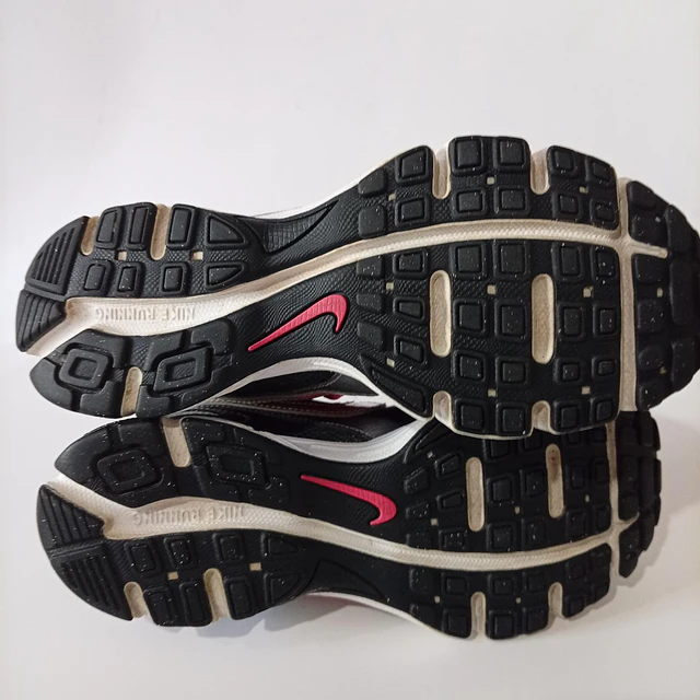 Nike , Incinerate , 36,5 7
