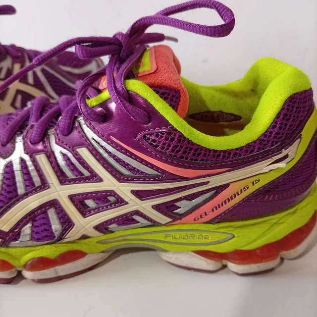 Asics Gel Nimbus 15 , 26 cm 3