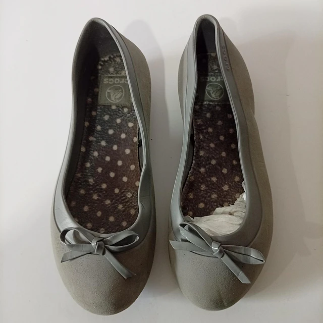 Crocs , 37 1