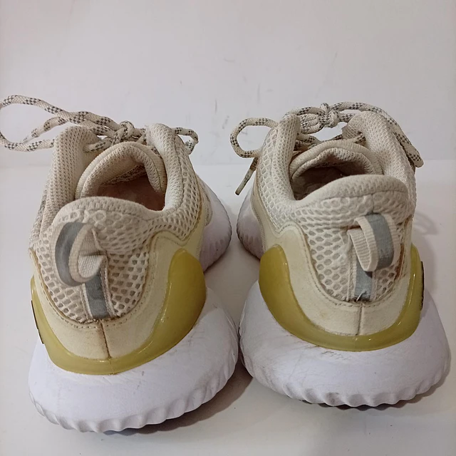 Adidas Alphabounce , 35 3