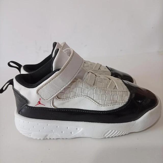 Air JordanMax Aura 2 , 26 2