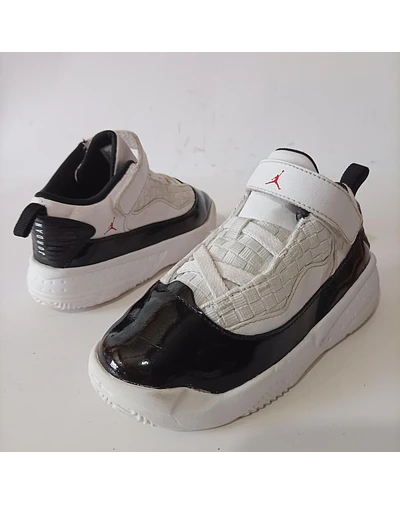 Air JordanMax Aura 2 , 26