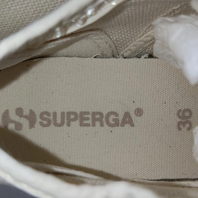 Superga , 36 6