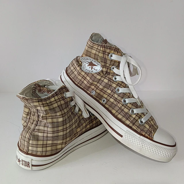Converse , 38  1