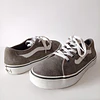 Vans , reno , 37 1