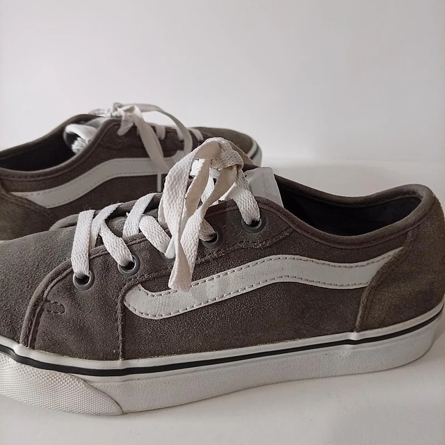 Vans , reno , 37 4