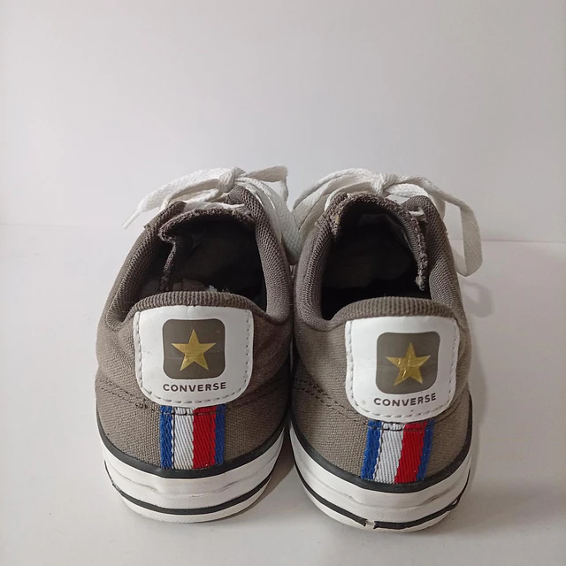 Vans , 36 4