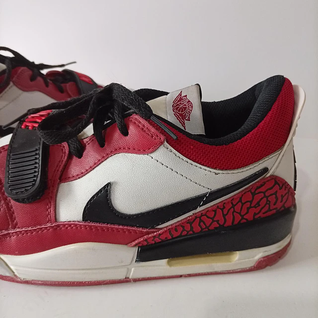 Air Jordan Legacy 312 , 28 cm 5