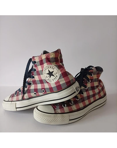 Converse , 38