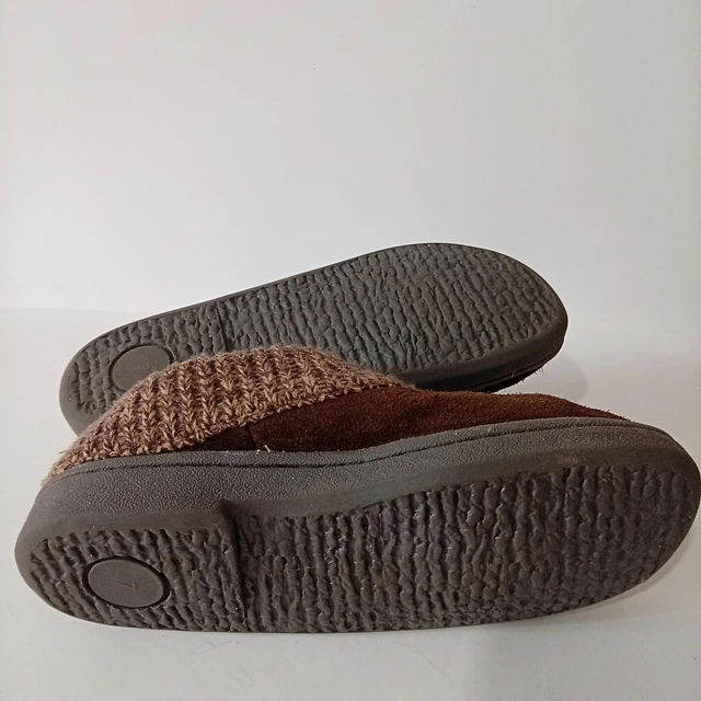 Clarks , reno , 37 5