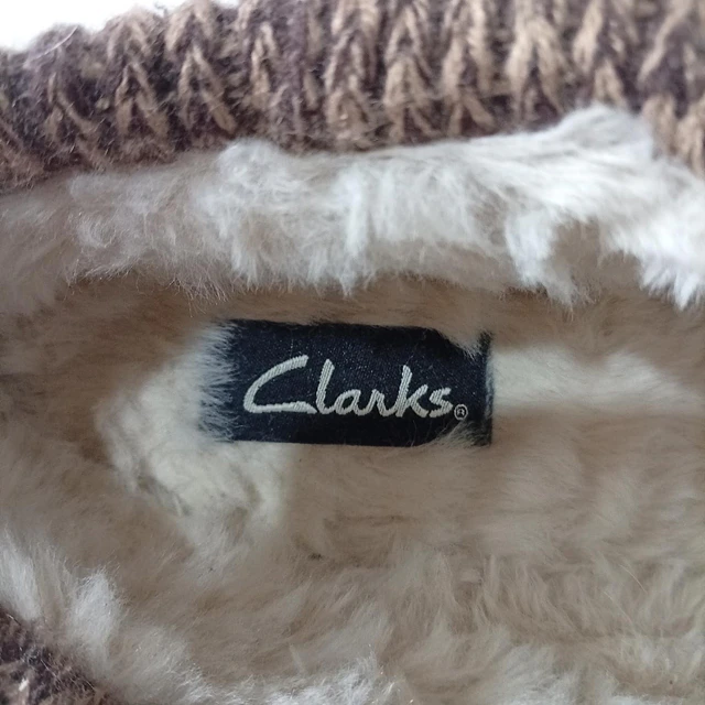 Clarks , reno , 37 6