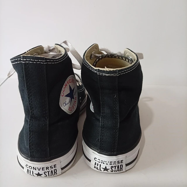 Converse , 38 2