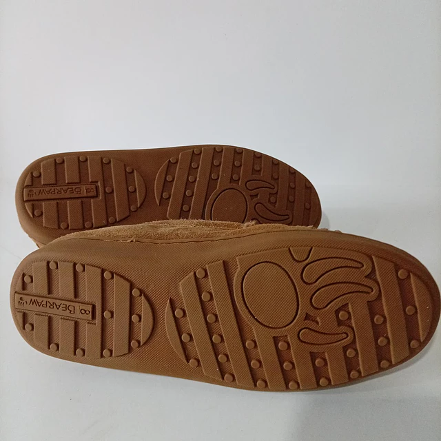 Bearpaw , reno , 39 6