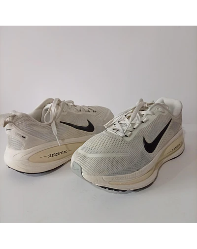 Nike Vomero 18 , 26 cm