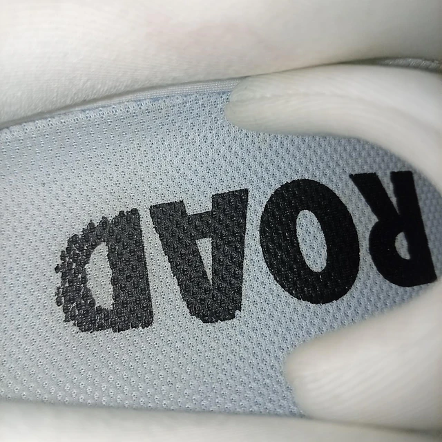 Nike Vomero 18 , 26 cm 9