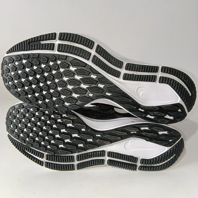 Nike Zoom Pegasus 36 , 26,5 cm 9