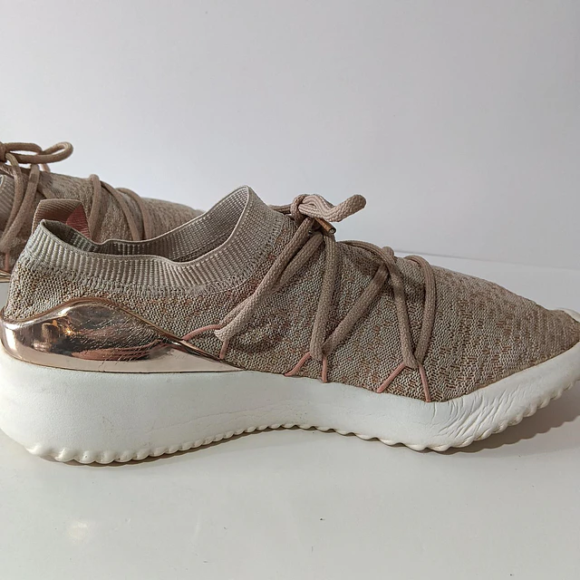 Adidas Ultimamotion , 40 4