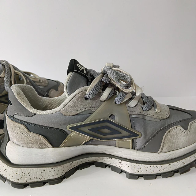 Umbro Fuse Spaceship , 25 cm 2