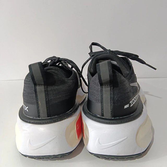 Nike Invincible 3 , 27 cm 2