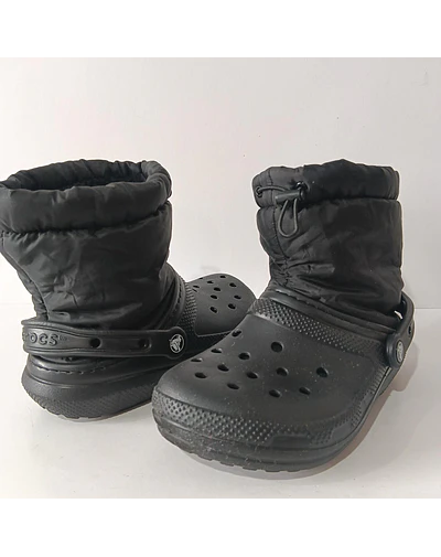Crocs , 36
