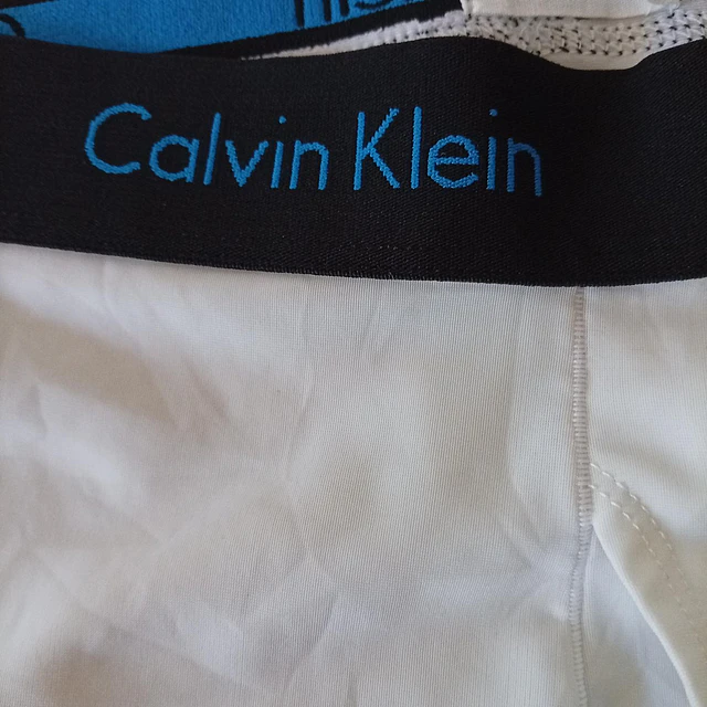 Calvin Klein , talla L 3