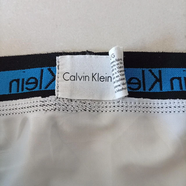 Calvin Klein , talla L 4