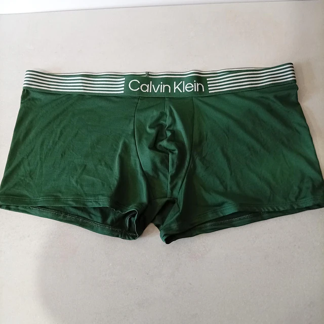 Calvin Klein , talla XL 1