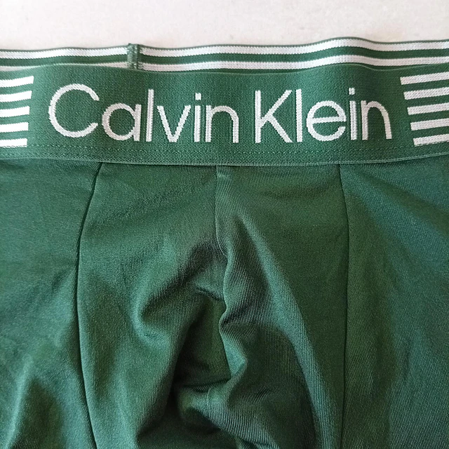 Calvin Klein , talla XL 3