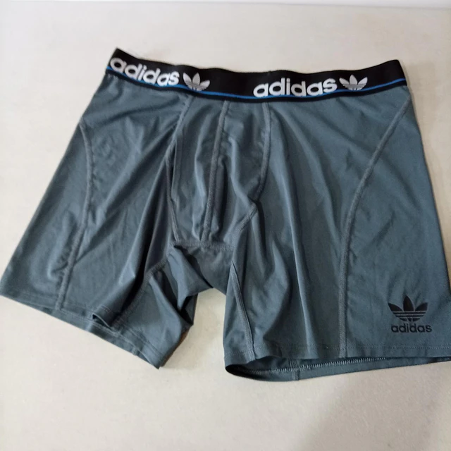 Adidas , talla L 1