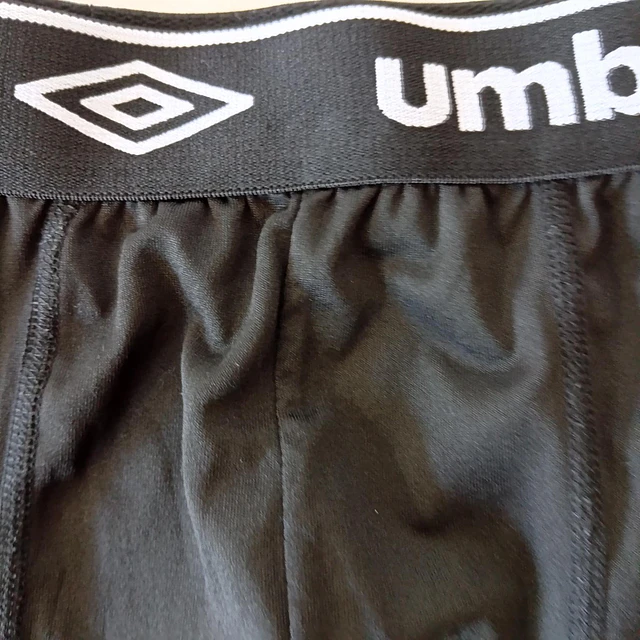Umbro , talla M 2