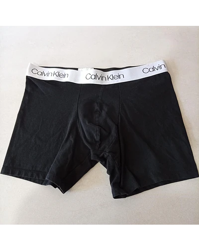 Calvin Klein , talla M