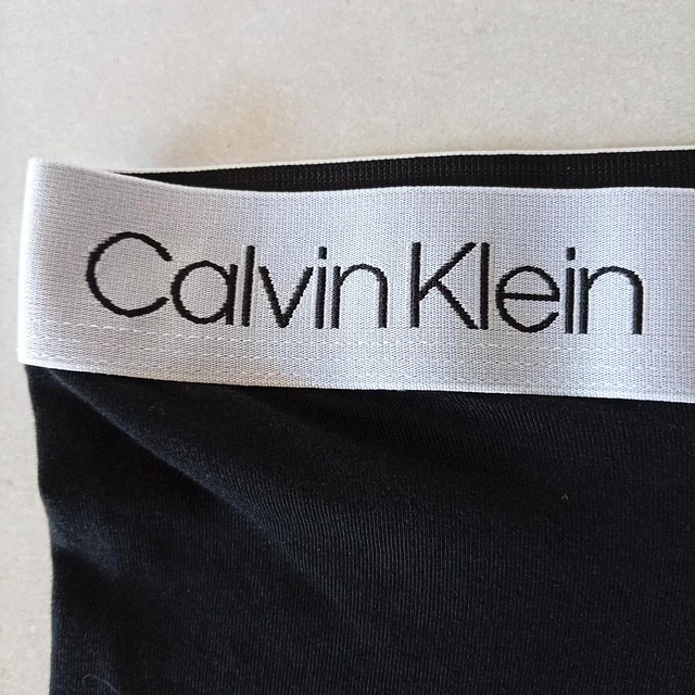 Calvin Klein , talla M 4