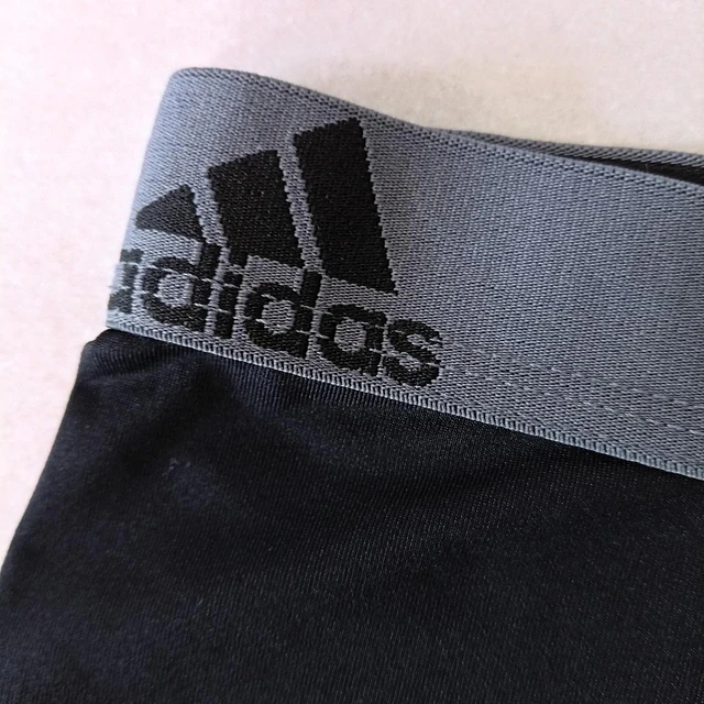 Adidas , talla L 2