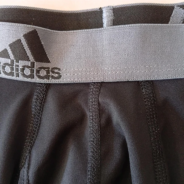 Adidas , talla L 3