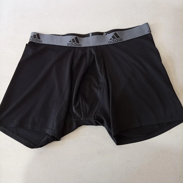 Adidas , talla L 1