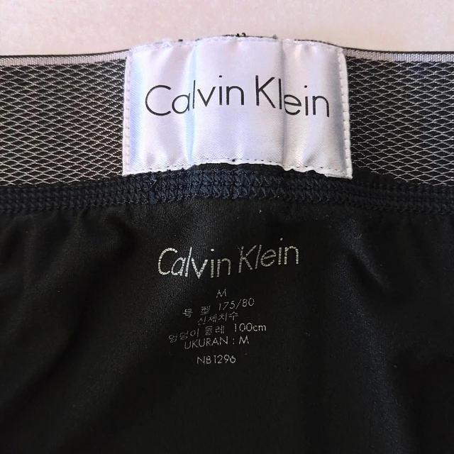 Calvin Klein , talla M 4