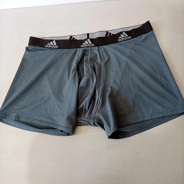 Adidas , talla XL 1