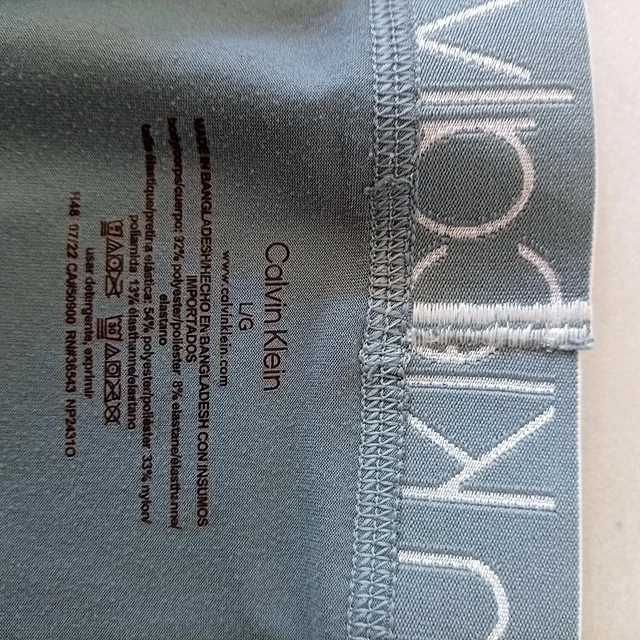 Calvin Klein , talla L 2