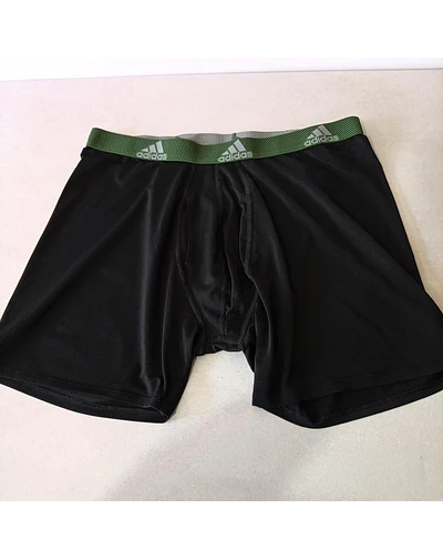 Adidas , talla XL