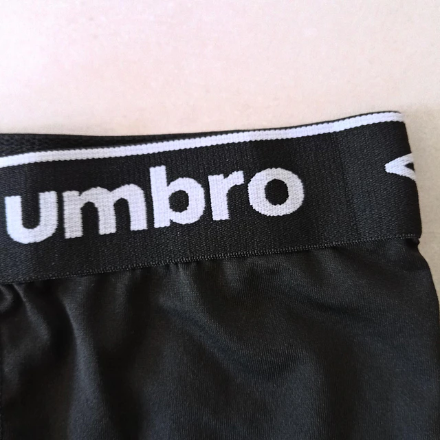 Umbro , talla M 3