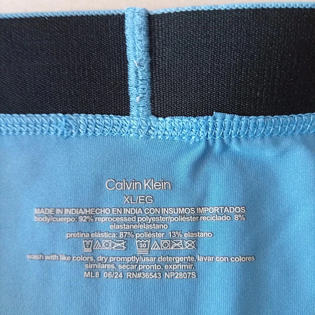 Calvin Klein , talla XL 2
