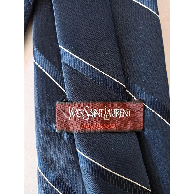 Yves Saint Laurent 3