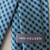 Van Heusen 4